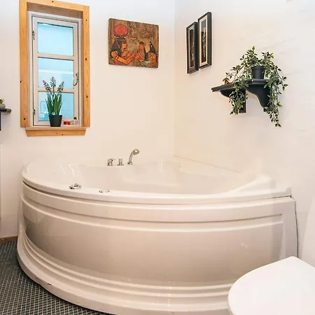 Nordic Charm With - By Traum Nyaraló